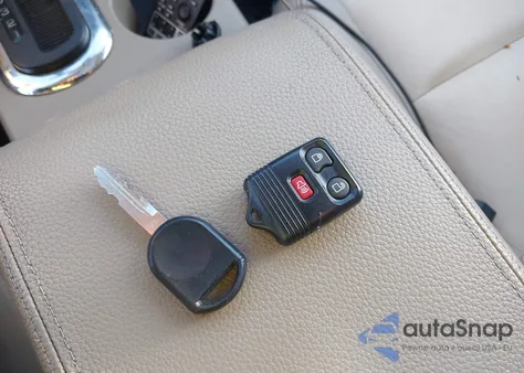 2007 Ford Explorer Sport Trac Limited z USA, uszkodzony, nr VIN 1FMEU33KX7UA32865